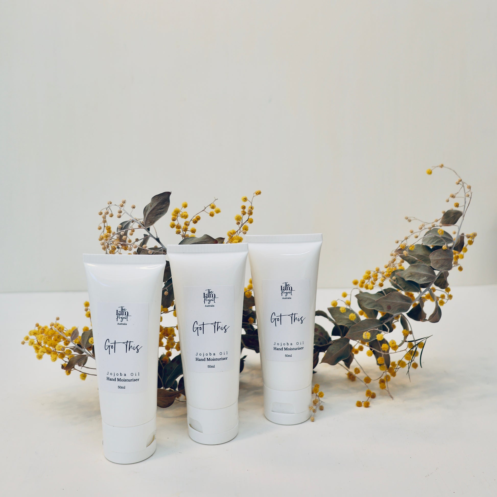 Hydrating Jojoba Hand Moisturizer - Nourishing and Rejuvenating Formula for Soft and Smooth Hands
